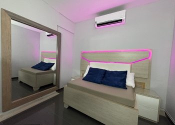 white castle studio 9